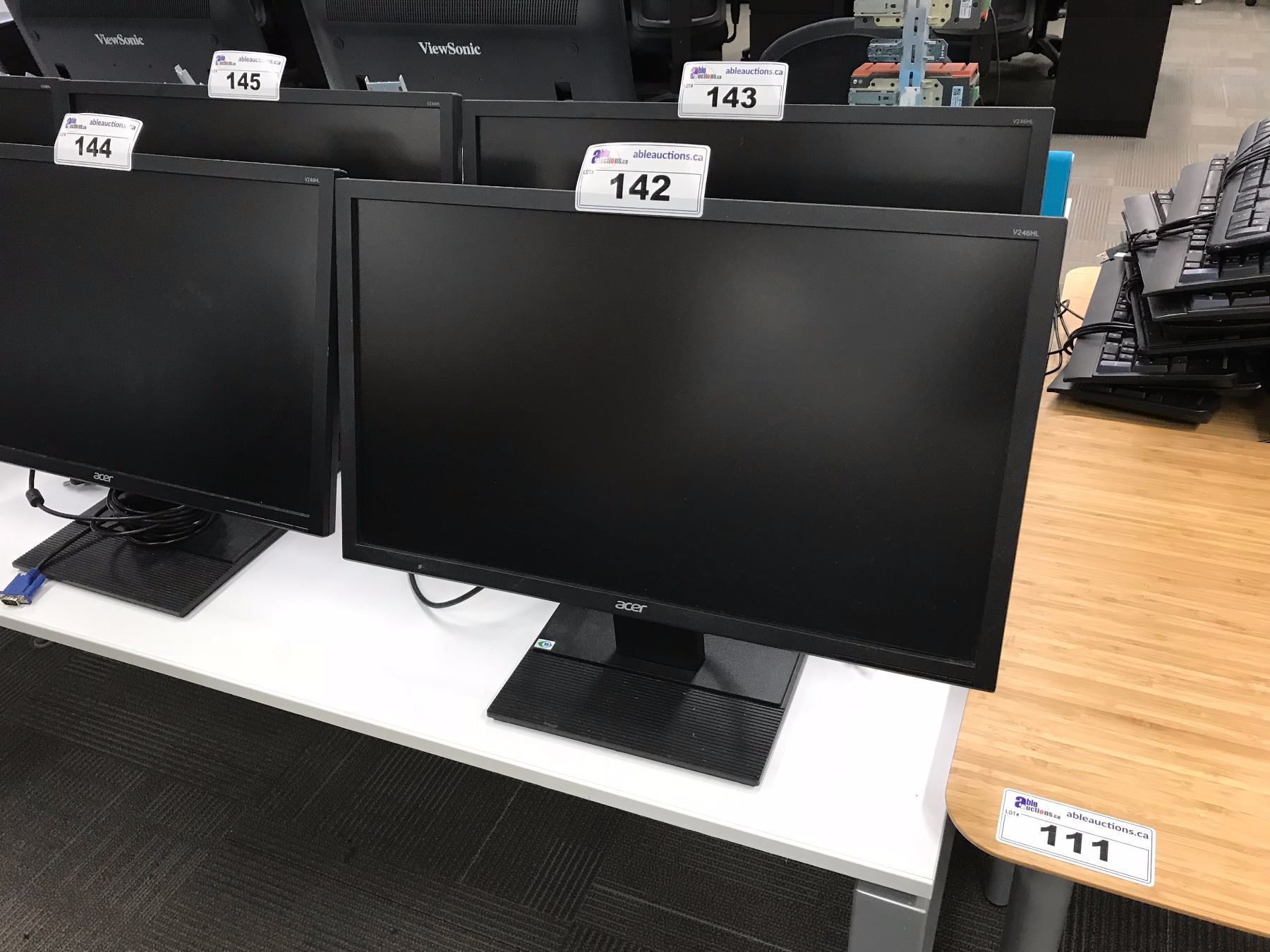    Acer V246HL 24