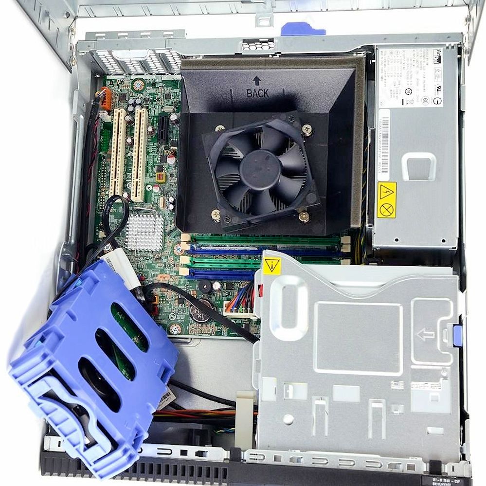 مینی کیس لنوو ThinkCentre M71E استوک